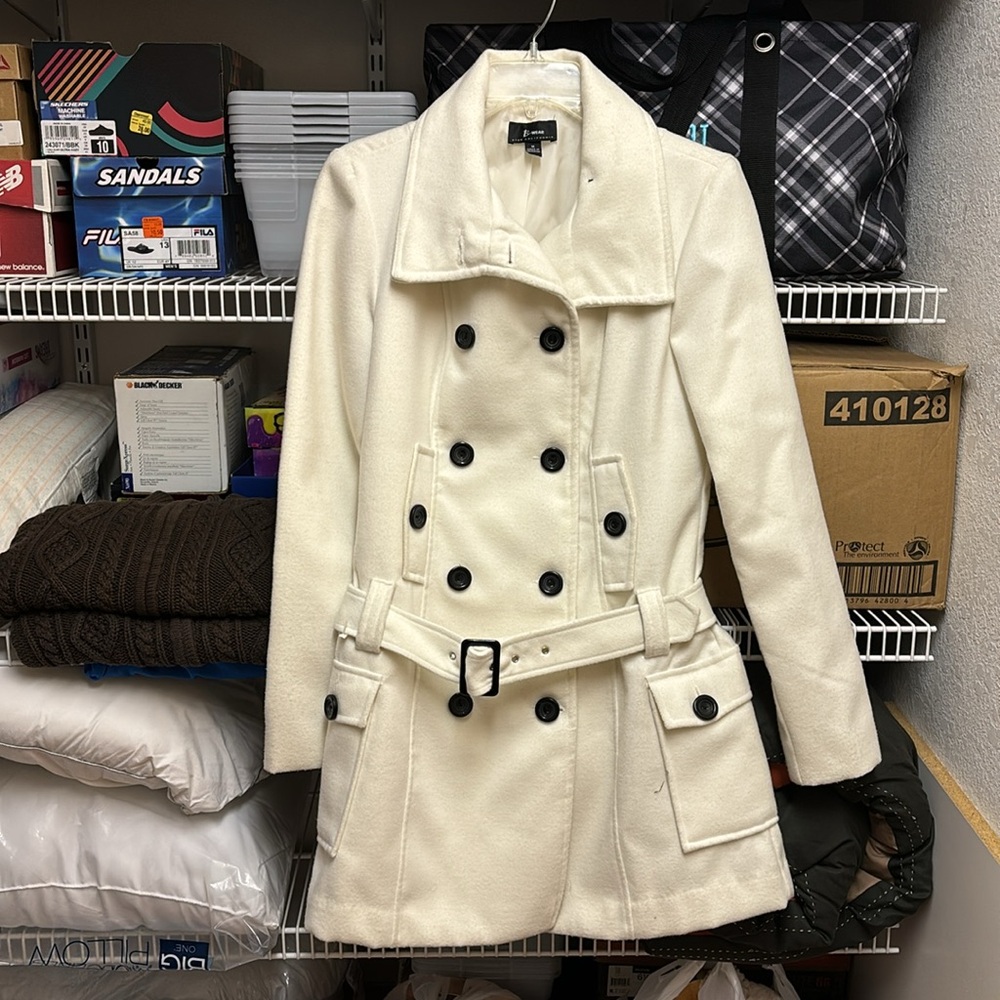White trench coat jacket